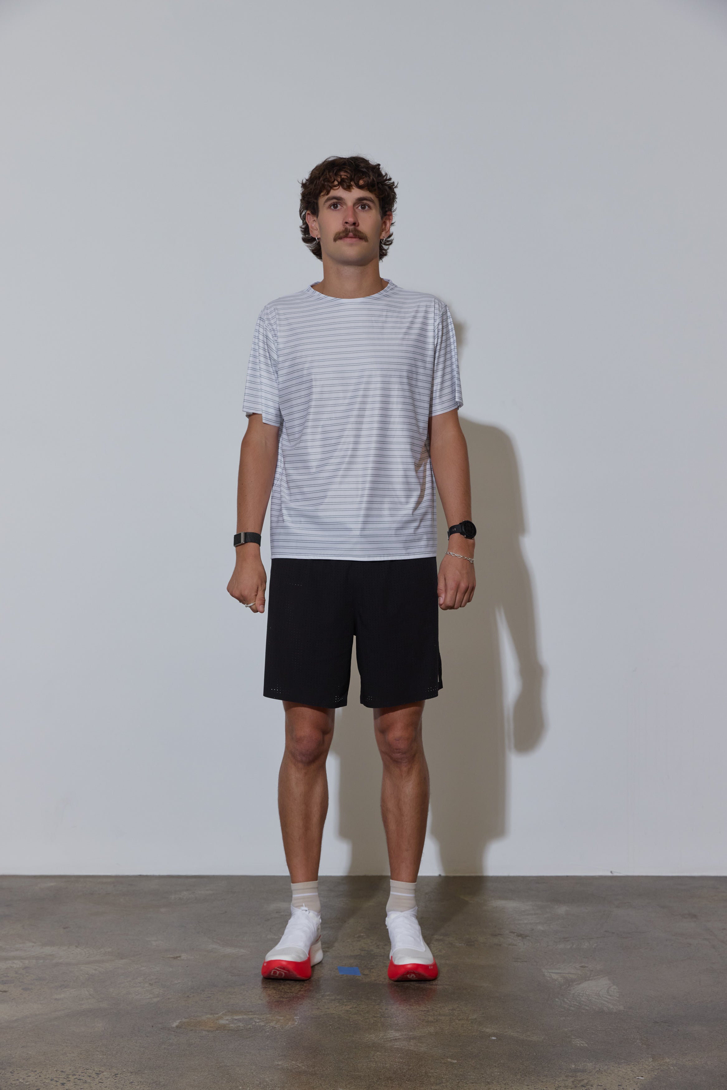 Unisex ZERO Run Short 7-inch / Midnight Black